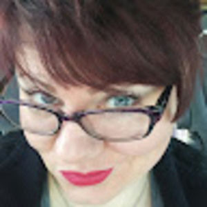 Meet your Posher, Jenn